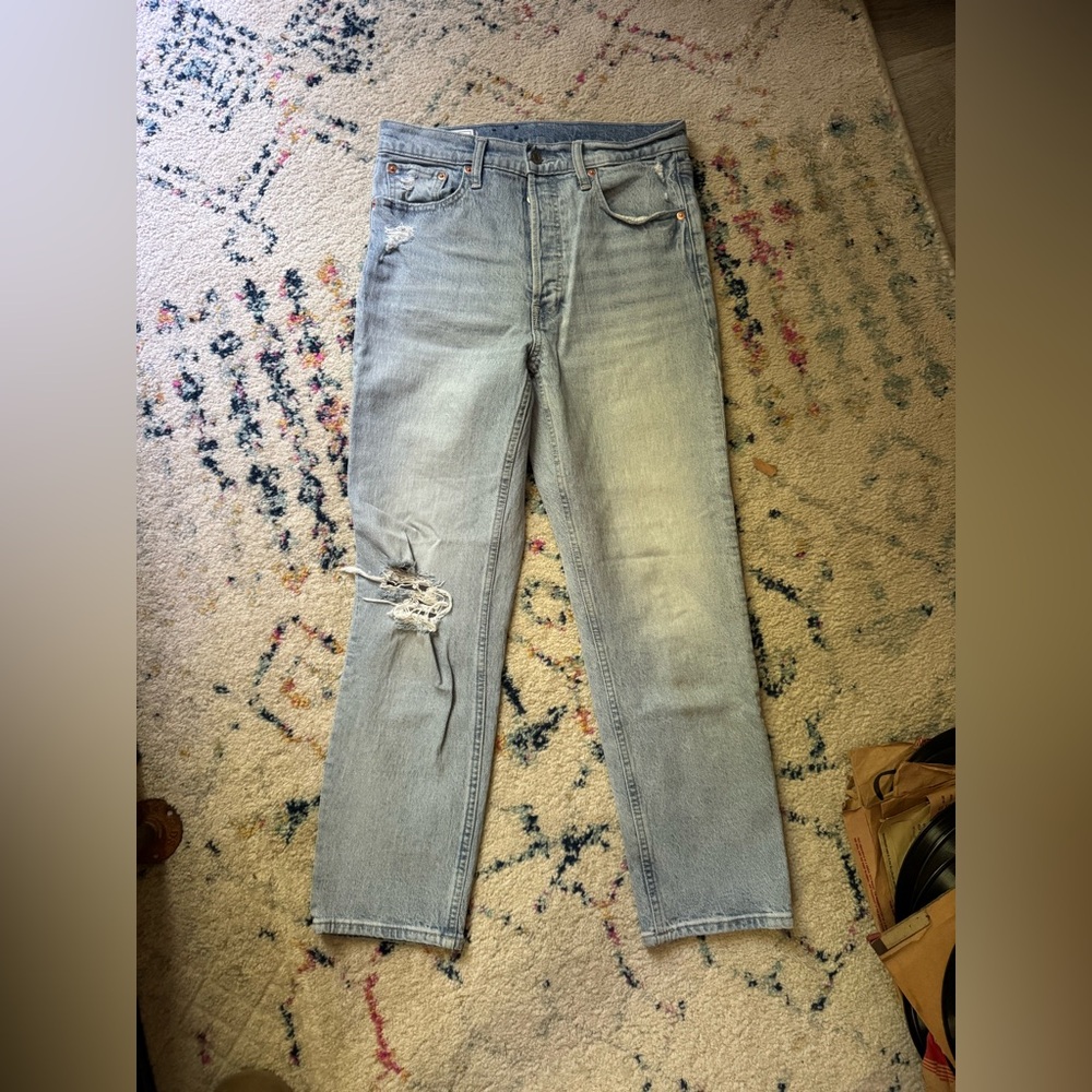 Light wash gap cheeky straight high rise jeans, distressed